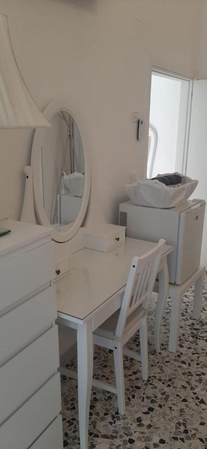 B&B La Maddalena Sammichele Di Bari Eksteriør bilde